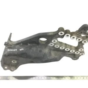 9603223801 Fjäderhållare framaxel, främre höger MERCEDES-BENZ A9603223801 A9603224001 9603224001 Antos, Arocs, Actros MP4 (2012-) Endast idag