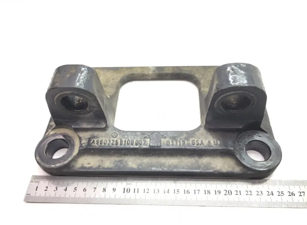 9603258109 Krängningshämmare / Stabiliseringsarm / V-arm / X-arm för drivande axe MERCEDES-BENZ A9603258109 Antos, Arocs, Actros MP4 (2012-) Endast idag