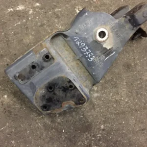 Nyhet 5010574078 Fjäderhållare framaxel, främre höger RENAULT TRUCKS Magnum (1990-2014) RENAULT