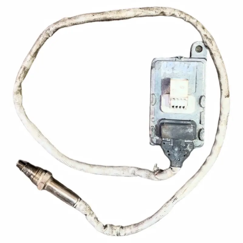 2296800 Givare, NOx SCANIA 2294290 1928158 2064768 2247380 2025142 2659849 P,G,R,T-series (2004-2017) Lägg i varukorgen