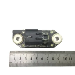 4701530228 Givare utloppstryck MERCEDES-BENZ A4701530228 A4701530328 4701530328 A4701530028 4701530028 Antos, Arocs, Actros MP4 (2012-) ACTROS Utförsäljning