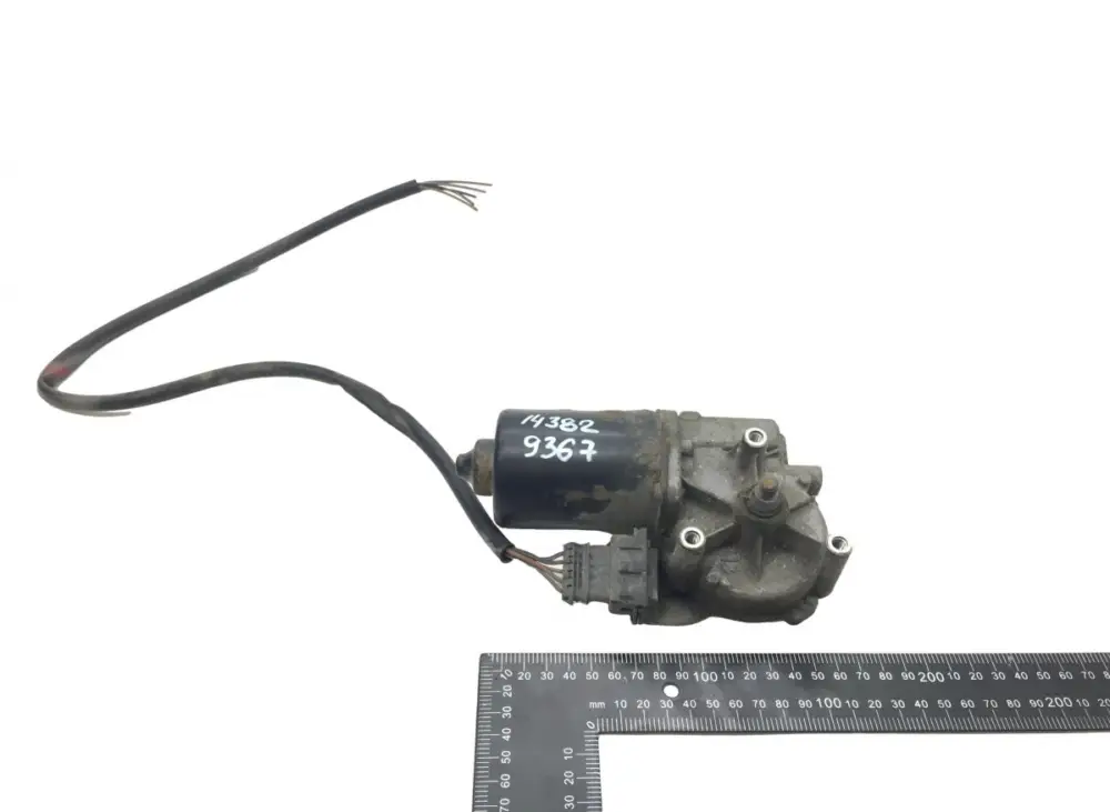 Expressleverans 0058209642 Torkarmotor MERCEDES-BENZ A0058209642 A0058209842 Atego, Atego 2, Atego 3 (1996-) VALEO